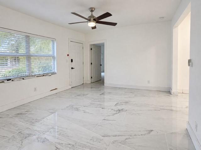 1035 NW 50th St, Miami, Floride 33127, États-Unis