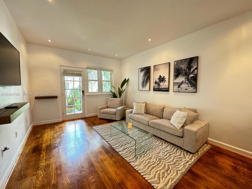 736 13th St 104, Miami Beach, Florida 33139, Stati Uniti
