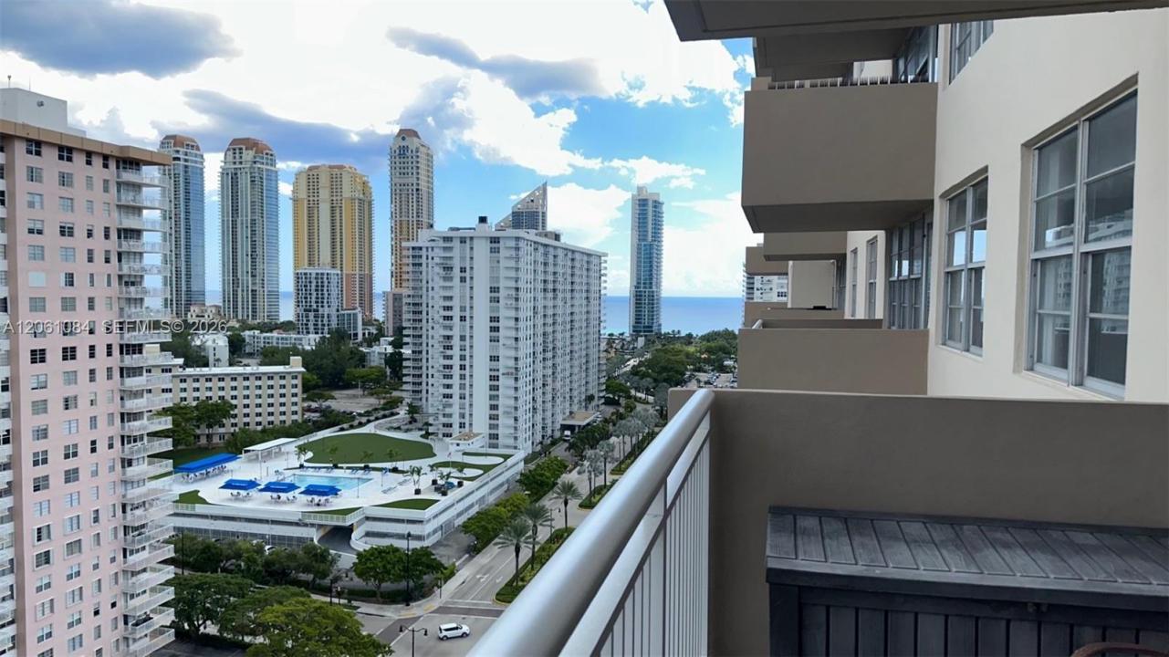 250 174th St 1808, Sunny Isles Beach, Floride 33160, États-Unis