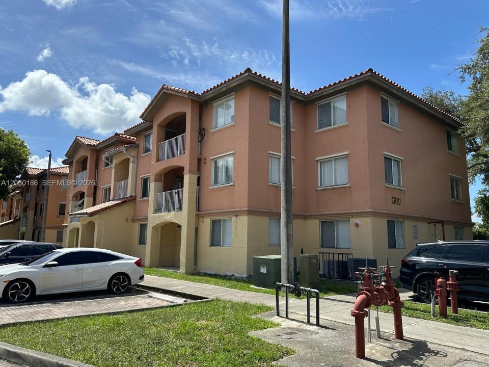 17602 NW 25th Ave 304, Miami Gardens, Flórida 33056, Estados Unidos