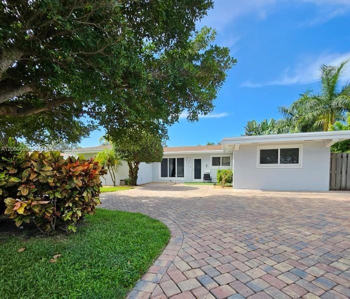 2770 NE 30th St, Lighthouse Point, Florida 33064, USA