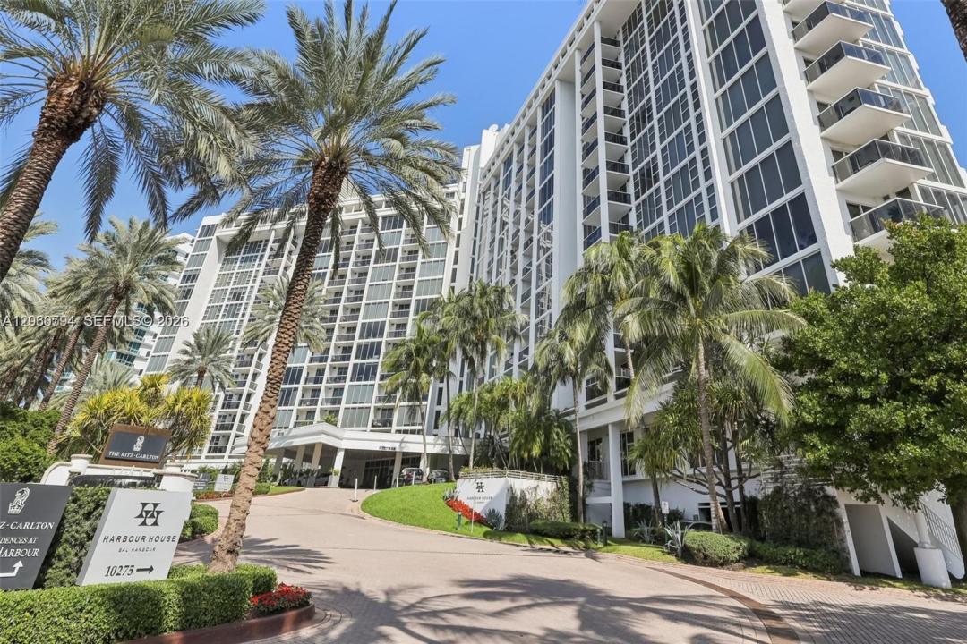 10275 Collins Ave 1106, Bal Harbour, Floryda 33154, USA