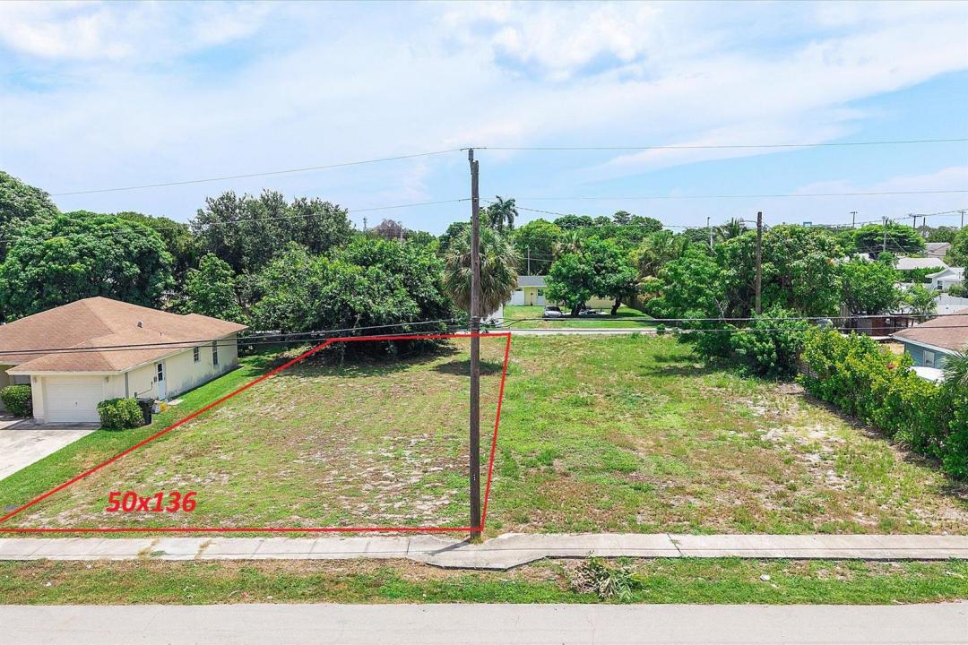 229 SW 6th Avenue, Delray Beach, Florida 33444, USA