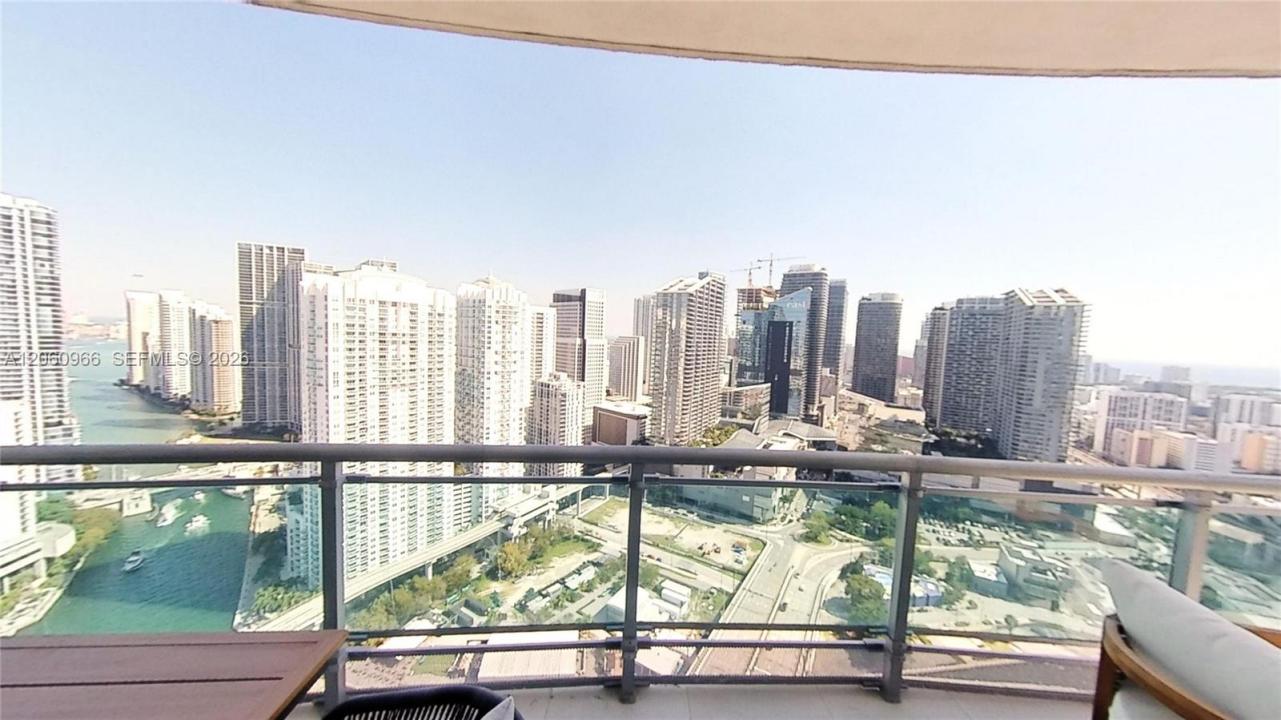 350 S Miami Ave 3902, Miami, Floride 33130, États-Unis