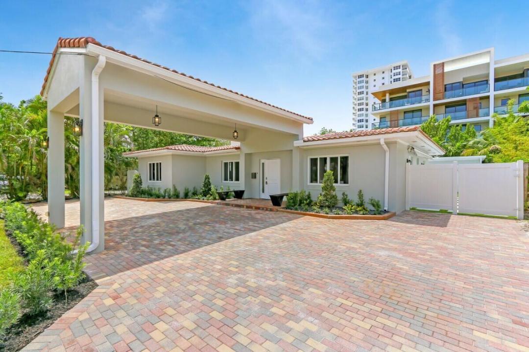 3025 CENTER Avenue, Fort Lauderdale, Floride 33308, États-Unis