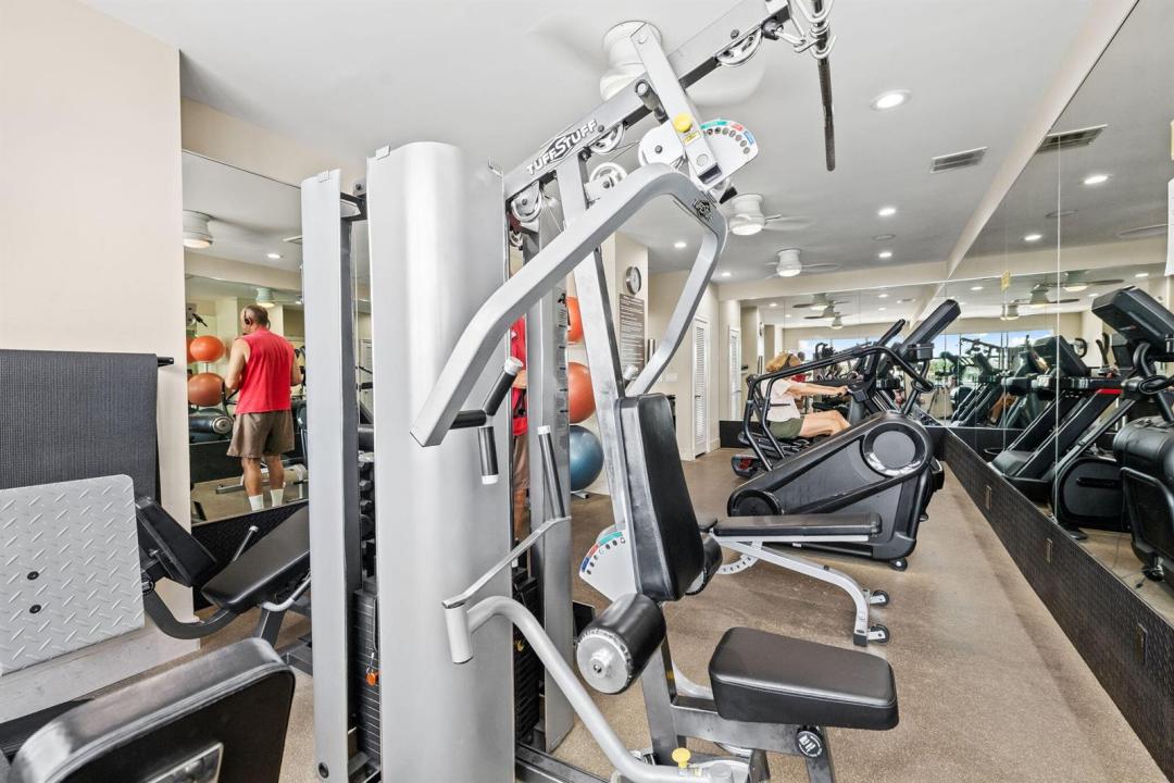 511 BAYSHORE Drive 603, Fort Lauderdale, Florida 33304, USA