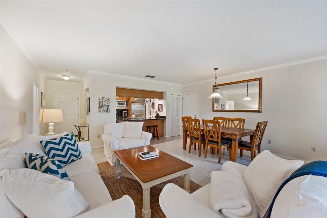 13334 Polo Club Road 329, Wellington, Floride 33414, États-Unis