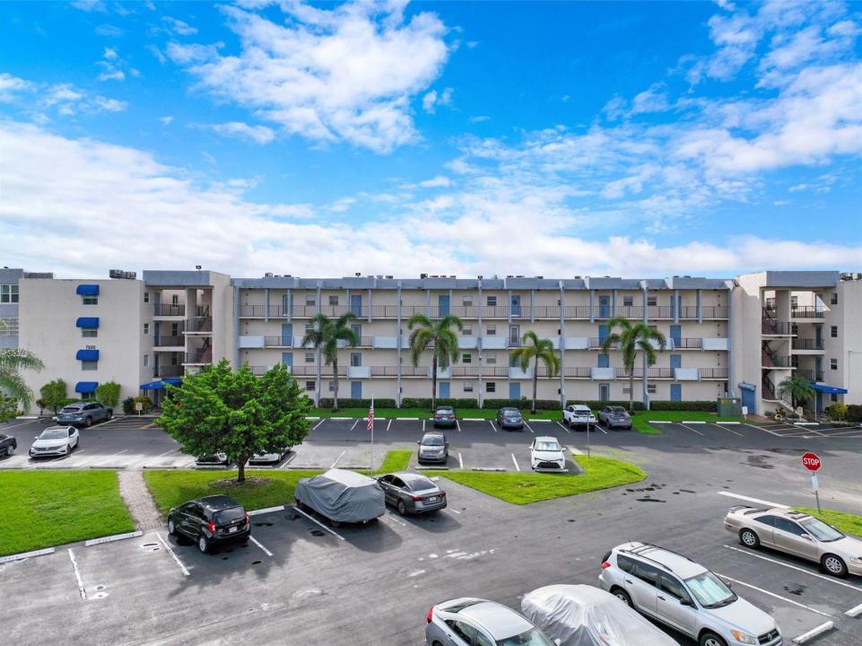 7500 NW 30th Place 402, Sunrise, Floride 33313, États-Unis