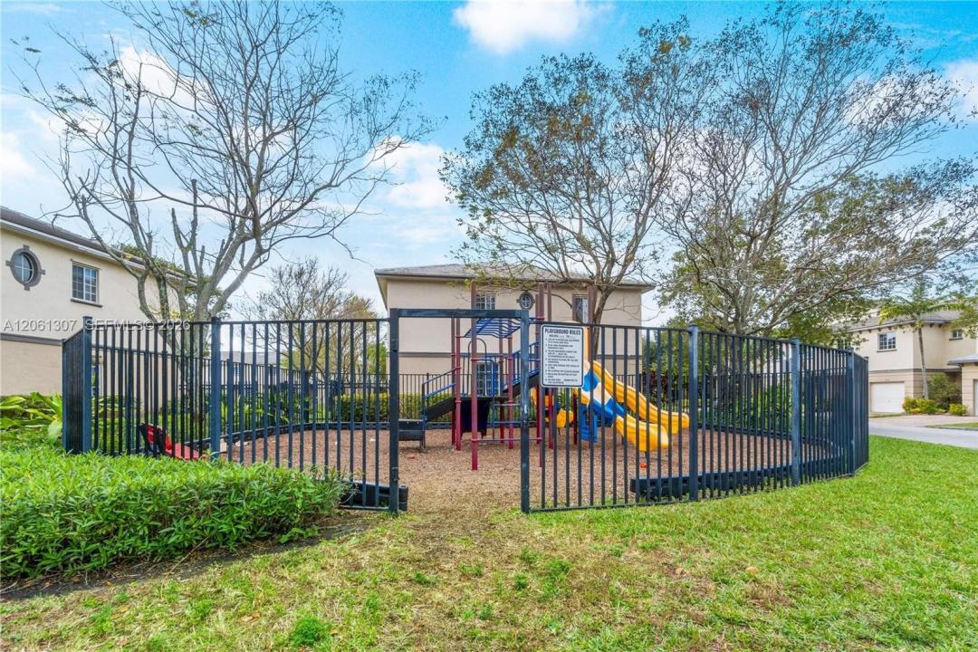 1925 Marsh Harbor Dr 204, Riviera Beach, Flórida 33404, Estados Unidos