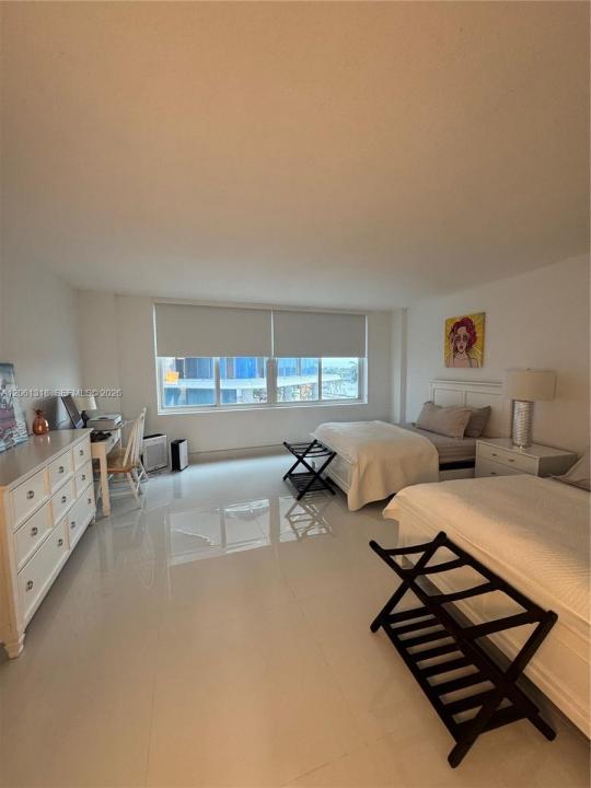 5401 Collins Ave 334, Miami Beach, Florida 33140, USA