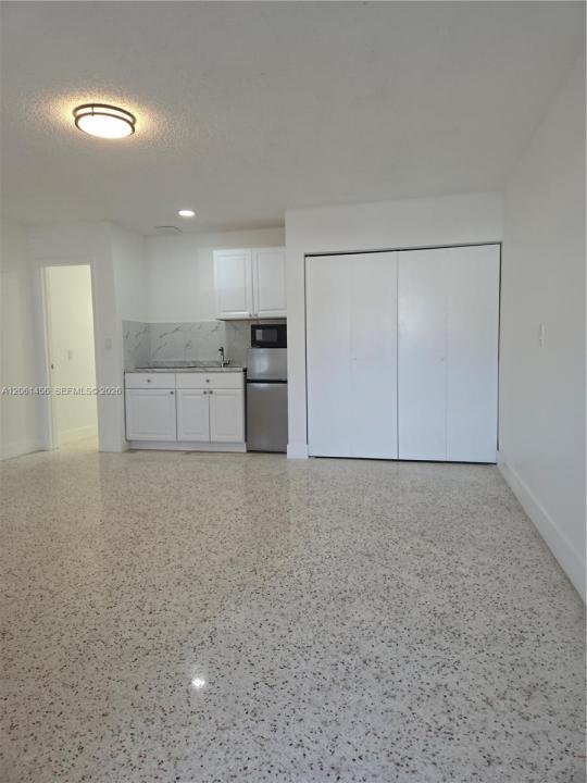 3146 NW 29th St 2, Miami, Florida 33142, Stati Uniti