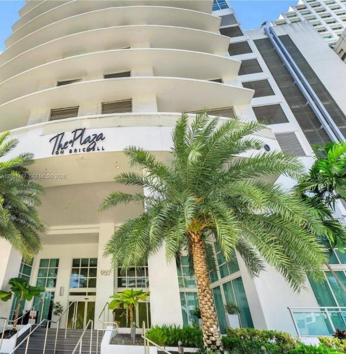 950 Brickell Bay Dr 2406, Miami, Floryda 33131, USA