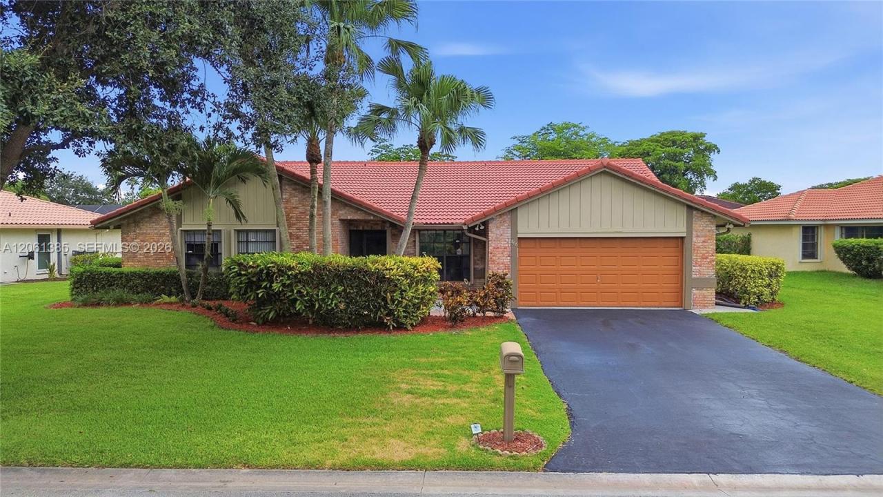 866 NW 110th Ave, Coral Springs, Florida 33071, Stati Uniti