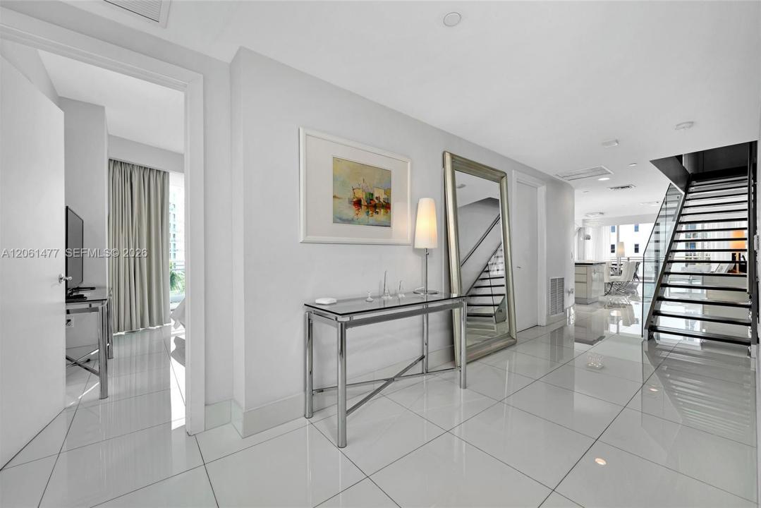 2950 NE 188th St 449, Aventura, Floride 33180, États-Unis