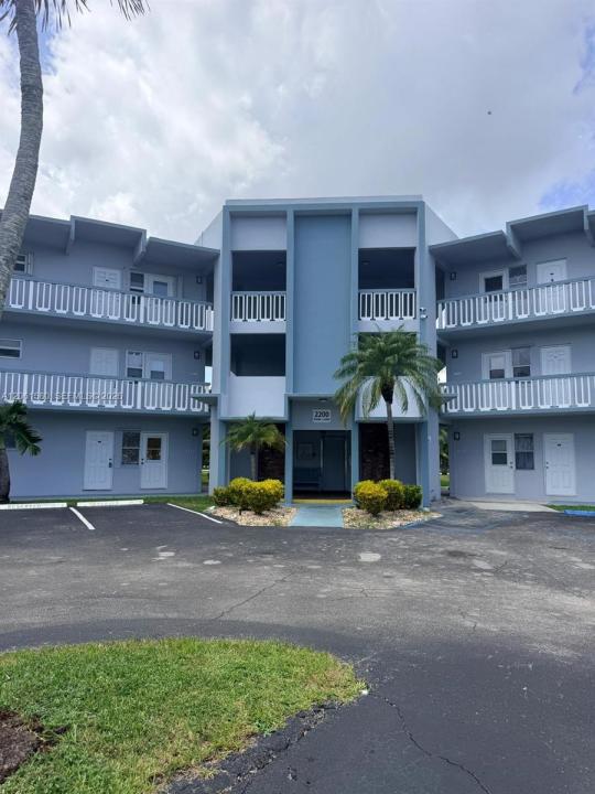 2200 Park Ln 311, Hollywood, Florida 33021, Stati Uniti