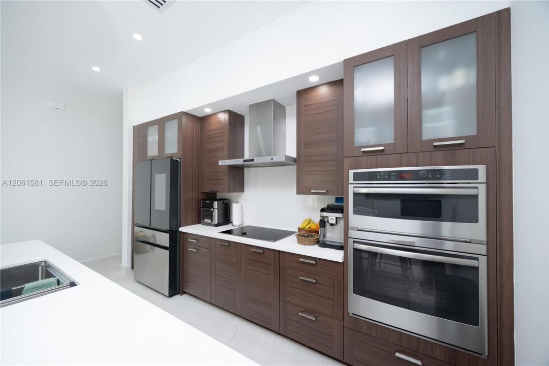 8995 NW 161st Ter, Miami Lakes, Floride 33018, États-Unis