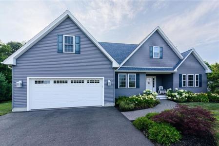 11 Kendall Court, Charlestown, 羅德島州 02813, 美國