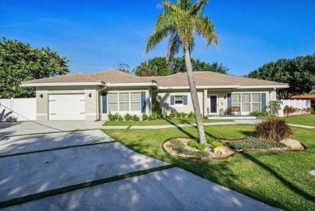 2622 NE 27TH Avenue, Lighthouse Point, Floryda 33064, USA
