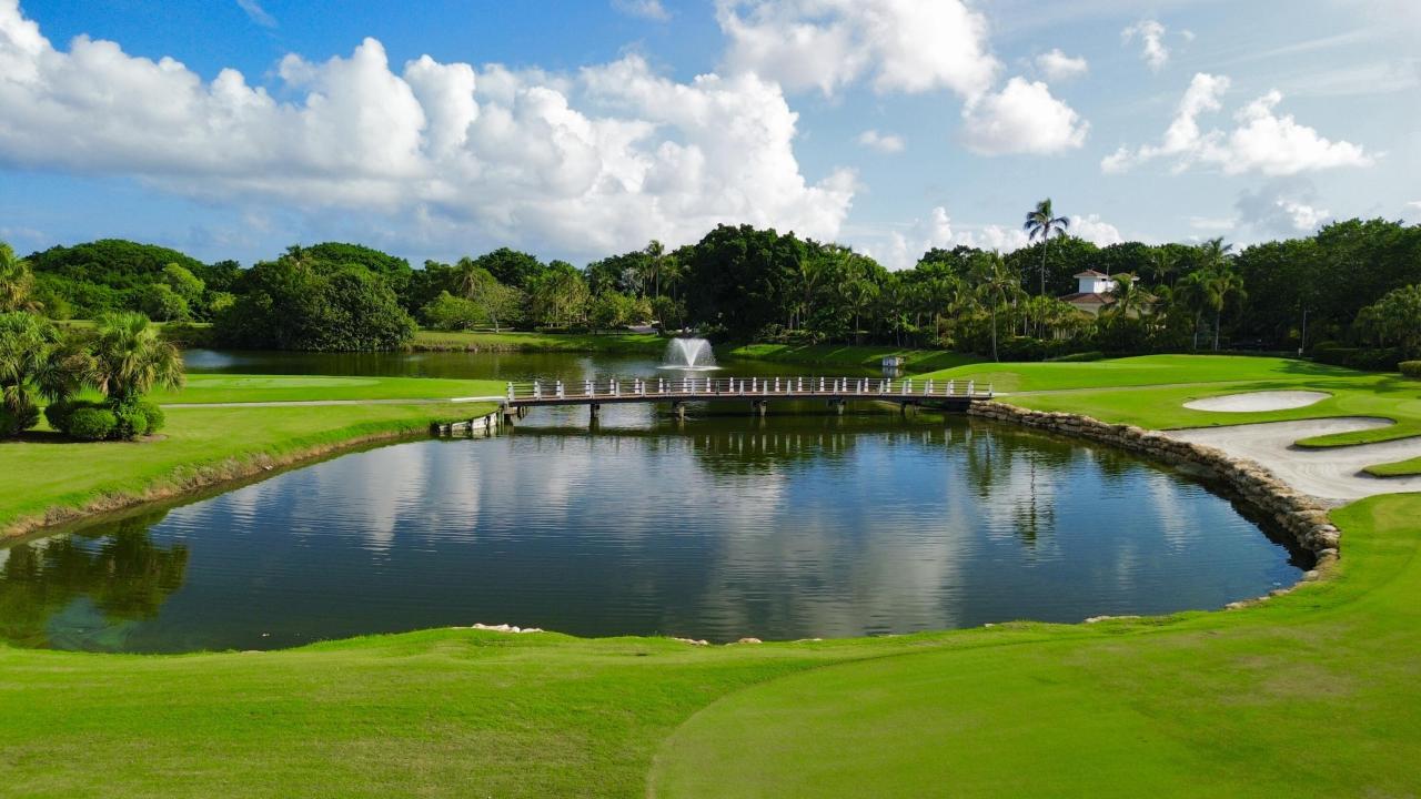 210 Coral Cay Terrace, Palm Beach Gardens, Florida 33418
