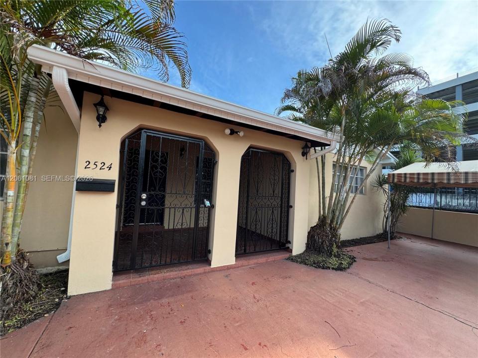 2524 SW 6th St, Miami, Floride 33135, États-Unis