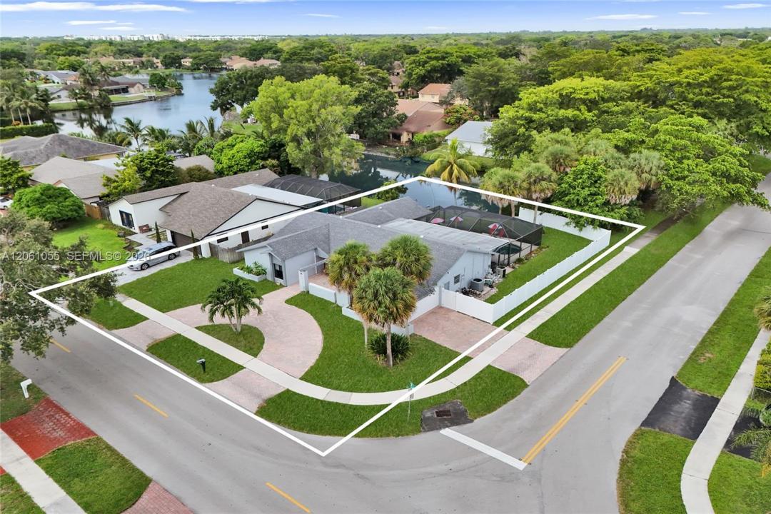 1221 NW 78th Ave, Plantation, فلوريدا 33322, الولايات المتحدة