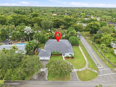 15845 SW 87th Ave, Palmetto Bay, Florida 33157, USA