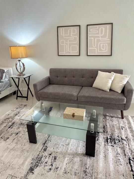 1604 Drexel Ave 107, Miami Beach, Florida 33139, Stati Uniti