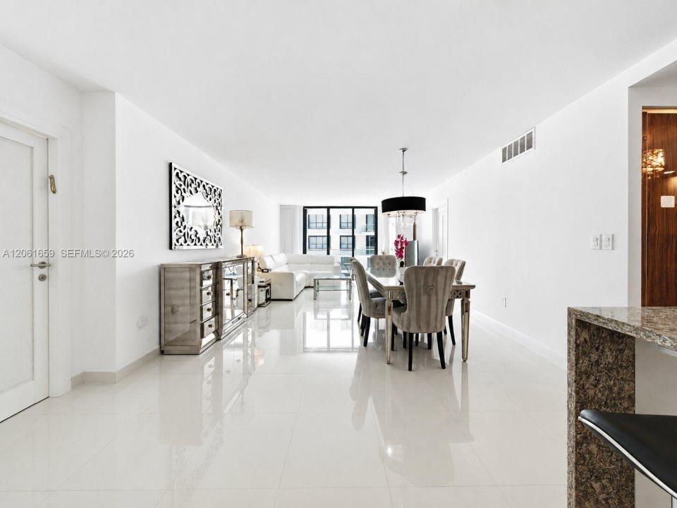 9801 Collins Ave 10V, Bal Harbour, Florida 33154, Stati Uniti