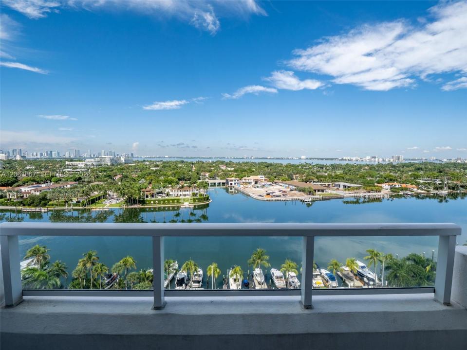 5005 Collins Ave 1506, Miami Beach, Floride 33140, États-Unis
