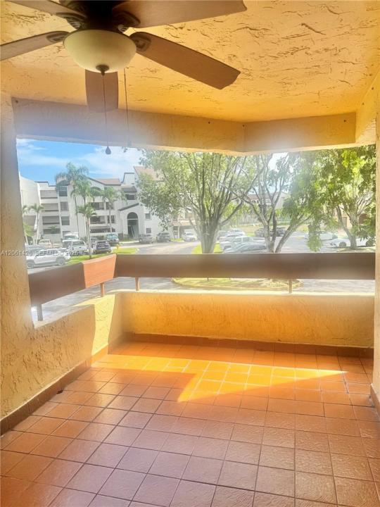 9022 SW 123rd Ct O-201, Miami, Floride 33186, États-Unis