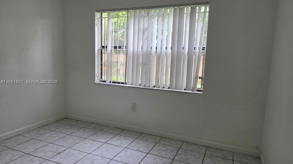 6730 W 26 CT 12-15, Hialeah Gardens, Florida 33016, USA