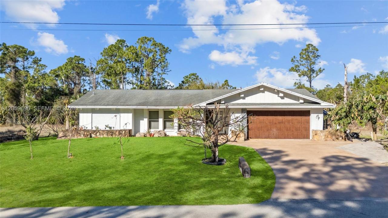 730 Bering Ave S, Lehigh Acres, Florida 33974, USA