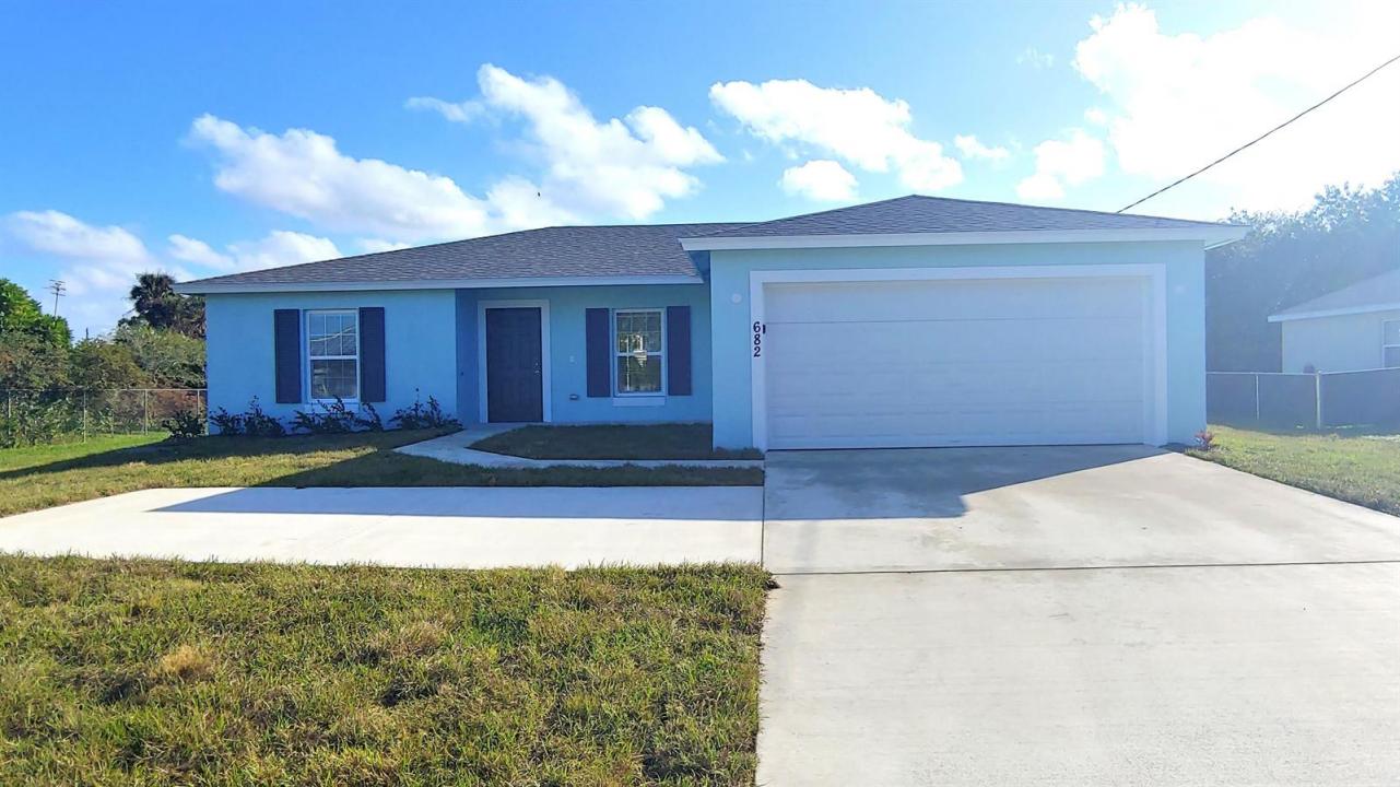682 SW PAAR Drive, Port St. Lucie, Floride 34953, États-Unis