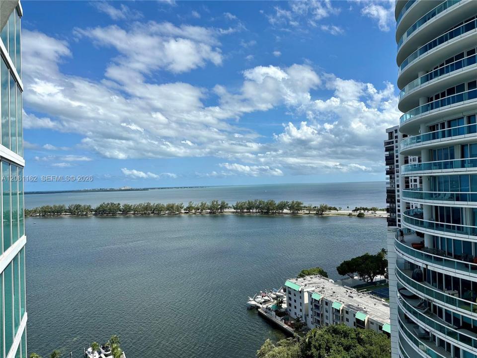 2101 Brickell Ave 1908, Miami, Floryda 33129, USA