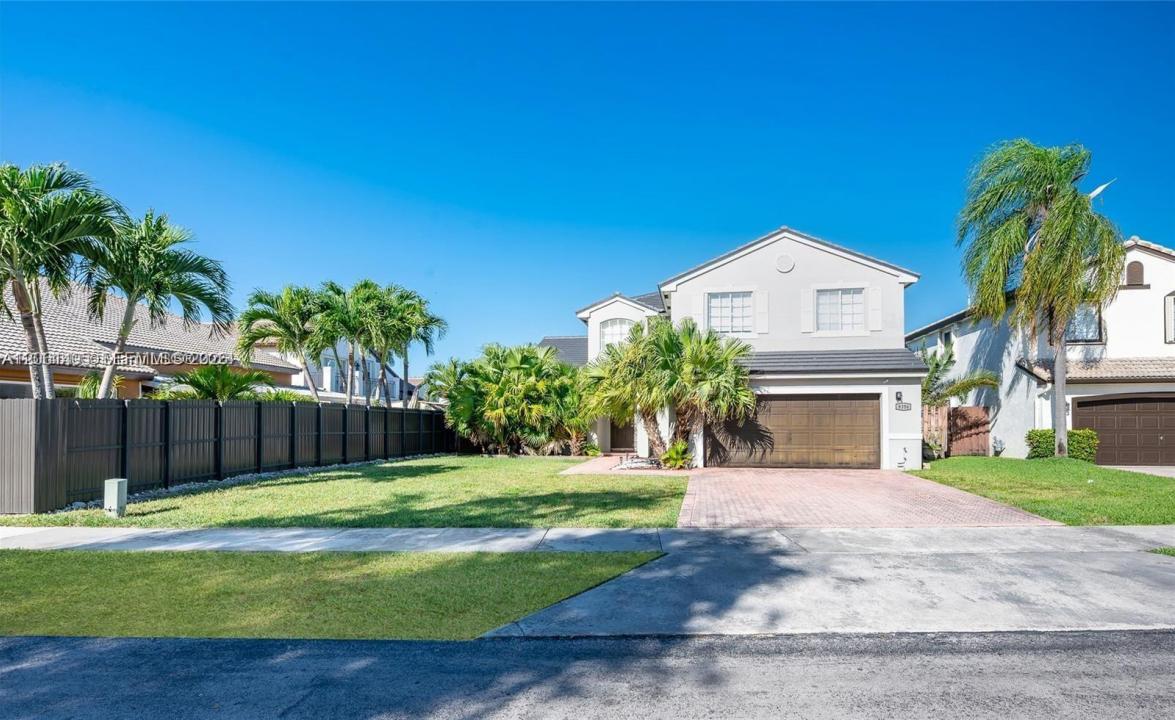 8356 SW 158th Ave, Miami, Florida 33193, USA