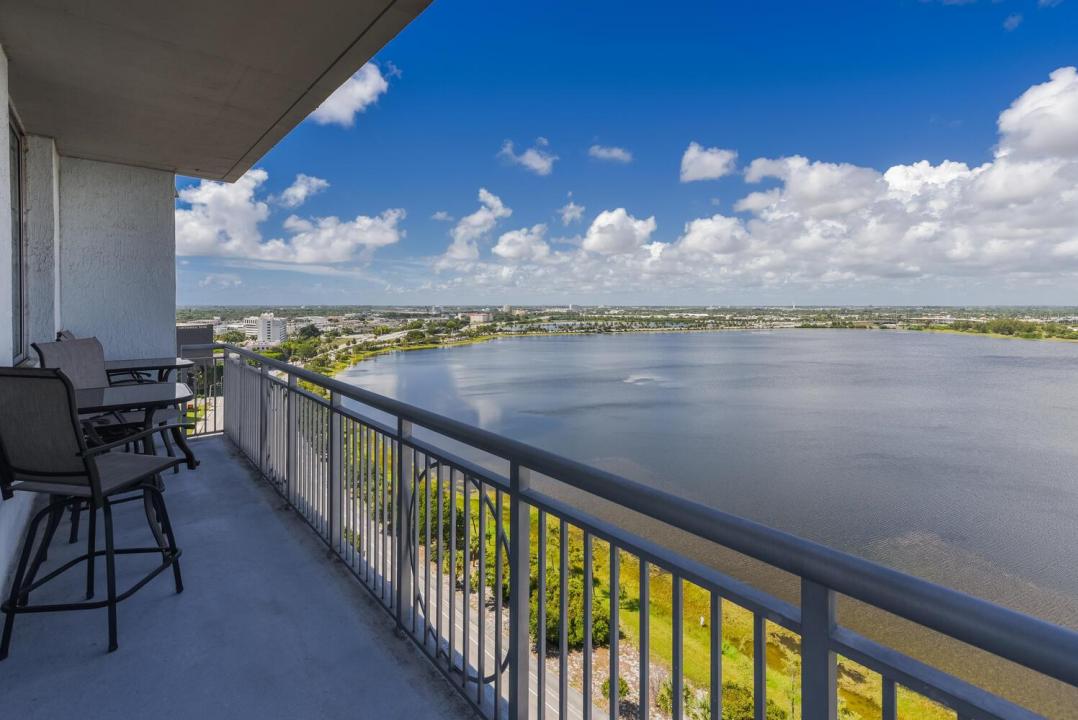 300 S Australian Avenue 1106, West Palm Beach, Floride 33401, États-Unis