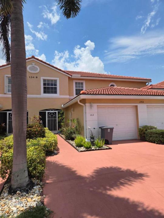 12418 Crystal Pointe Drive 202, Boynton Beach, Floride 33437, États-Unis