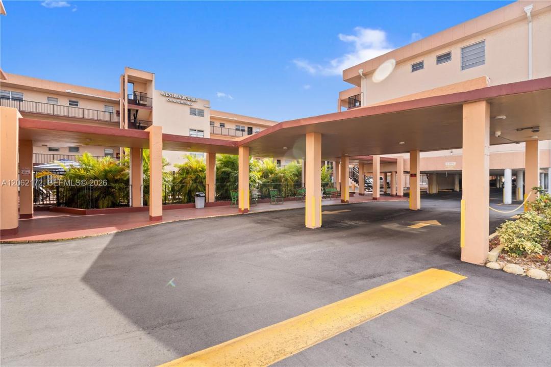 1855 W 60th St 407, Hialeah, Florida 33012, Stati Uniti