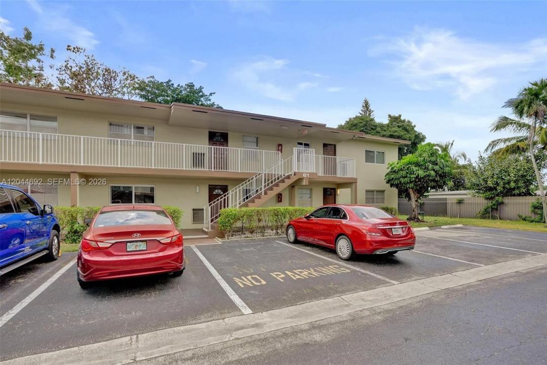 651 NW 80th Ter 206, Margate, Floride 33063, États-Unis