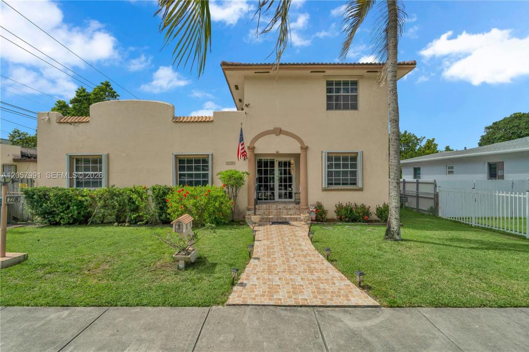 2204 SW 11th Ter, Miami, Floride 33135, États-Unis