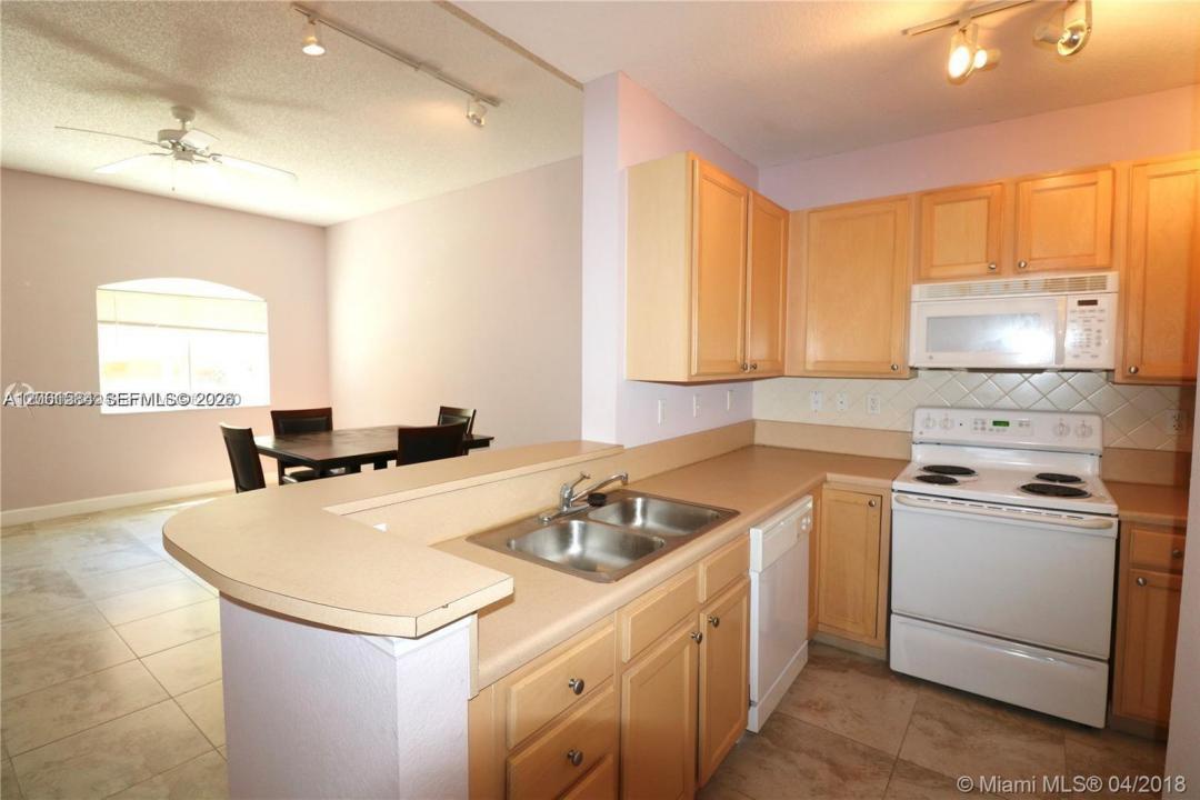 6001 SW 70th St 117, South Miami, Floride 33143, États-Unis