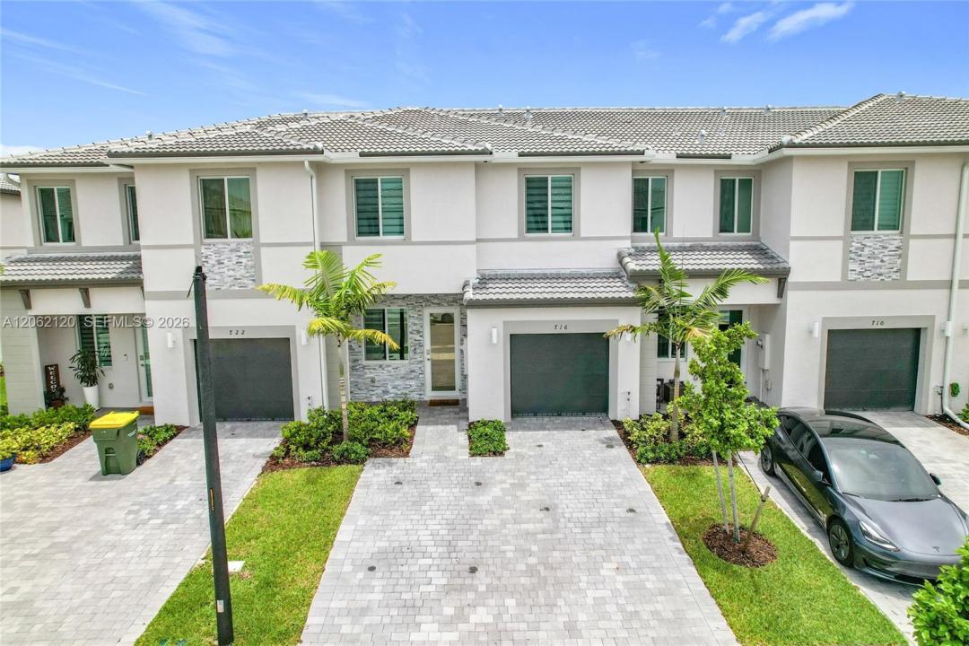 716 SE 14th St, Homestead, Floride 33034, États-Unis