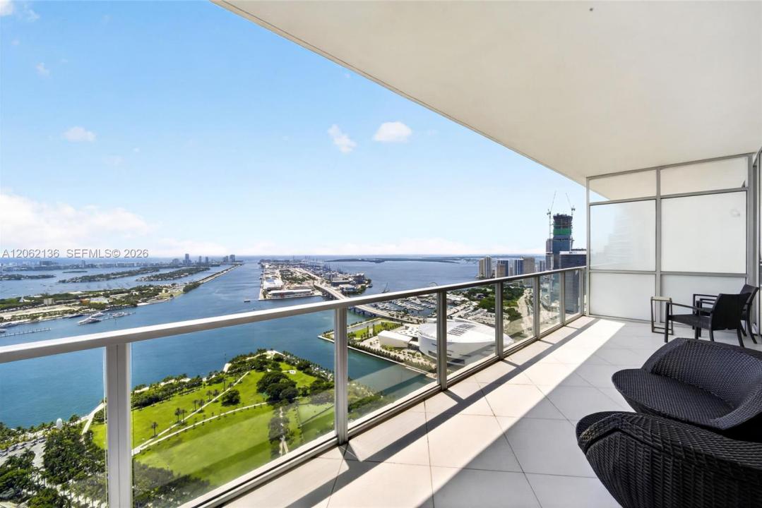 1100 Biscayne Blvd 5502, Miami, Florida 33132, Stati Uniti