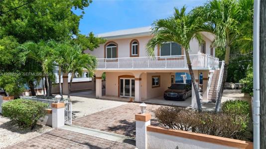 123 Peace Ave, Tavernier, Florida 33070, USA