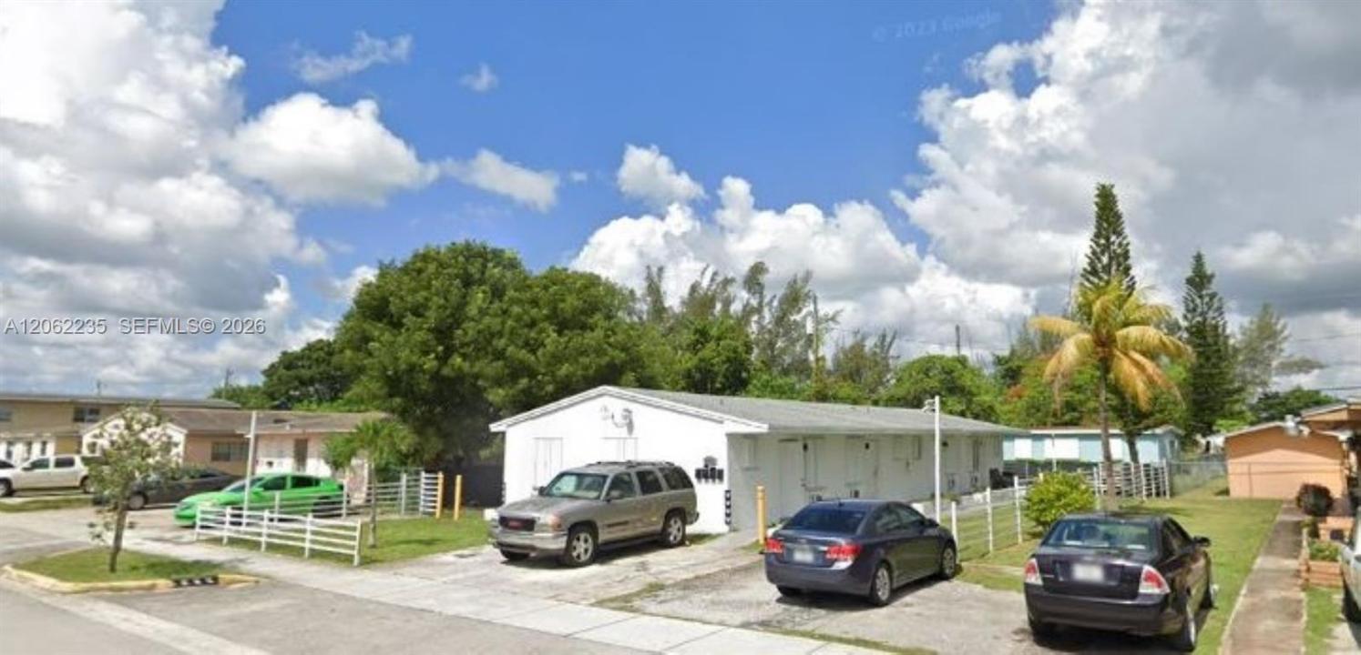 1462 NW 2nd Ave 2, Florida City, Florida 33034, Stati Uniti