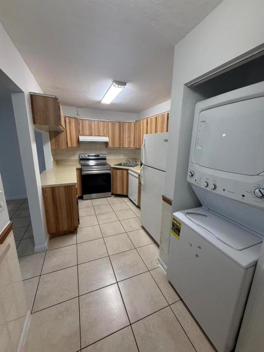 711 Sunny Pine Way B1, Florida 33415, Stati Uniti