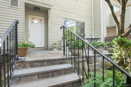 8 Waterside Close, Eastchester, New York 10709, Stati Uniti