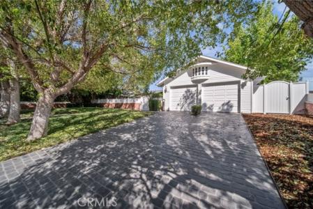 Balmoral, West Hills, Californie 91307, États-Unis