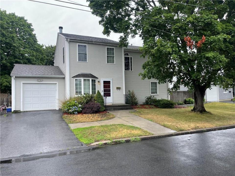 210 Pinecrest Drive, Pawtucket, Rhode Island 02861, États-Unis