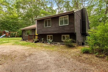 47 Buckeye Brook Road, Charlestown, Rhode Island 02813, USA